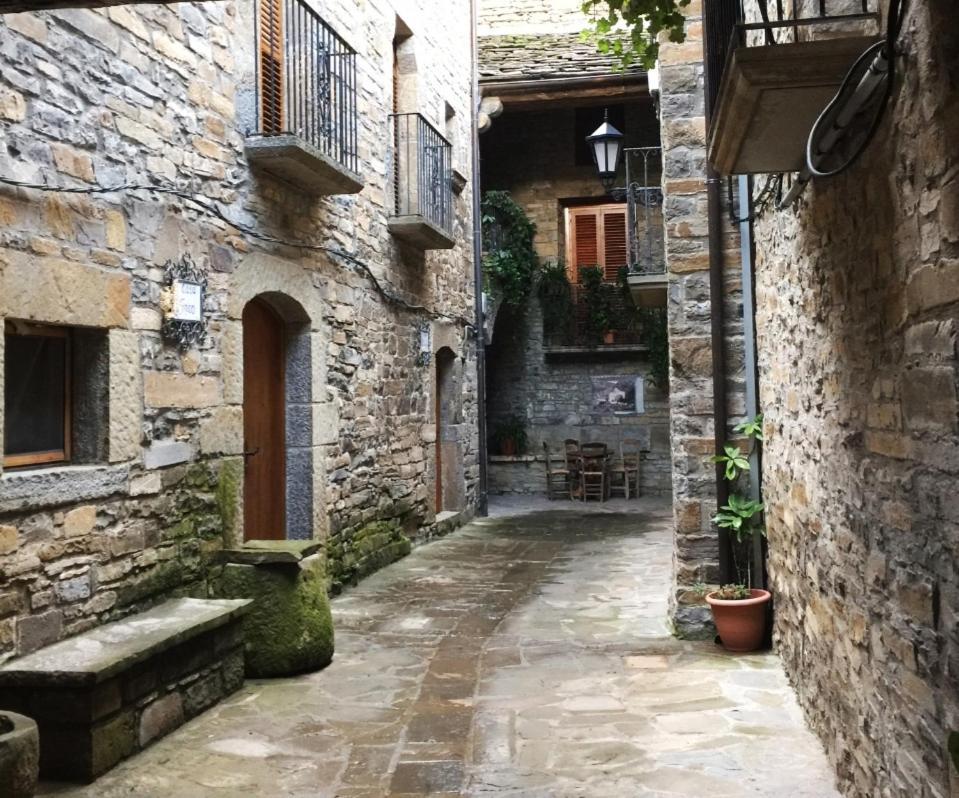 Casa Encuentra, En El Pirineo Al Lado De Ainsa Casa de hóspedes El Pueyo de Araguás Exterior foto