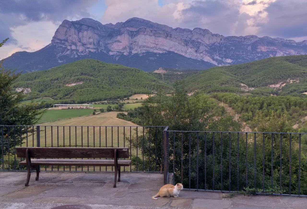 Casa Encuentra, En El Pirineo Al Lado De Ainsa Casa de hóspedes El Pueyo de Araguás Exterior foto